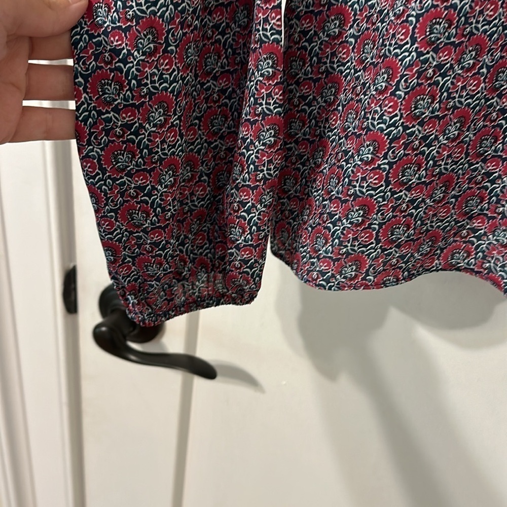 NWOT Floral dark green and pink blouse ! - Picture 5 of 6